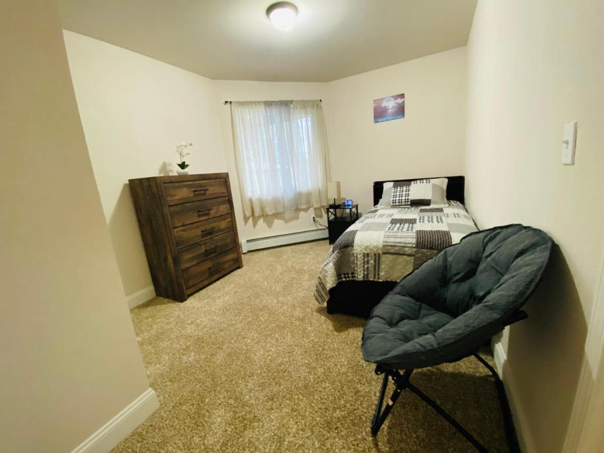Beautiful 2 Bedroom 1 Bath Apartment With Private Garage Anchorage Buitenkant foto